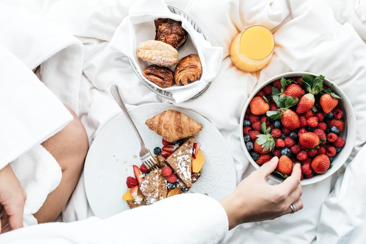 Shangri-La Sidney Dış mekan fotoğraf Breakfast